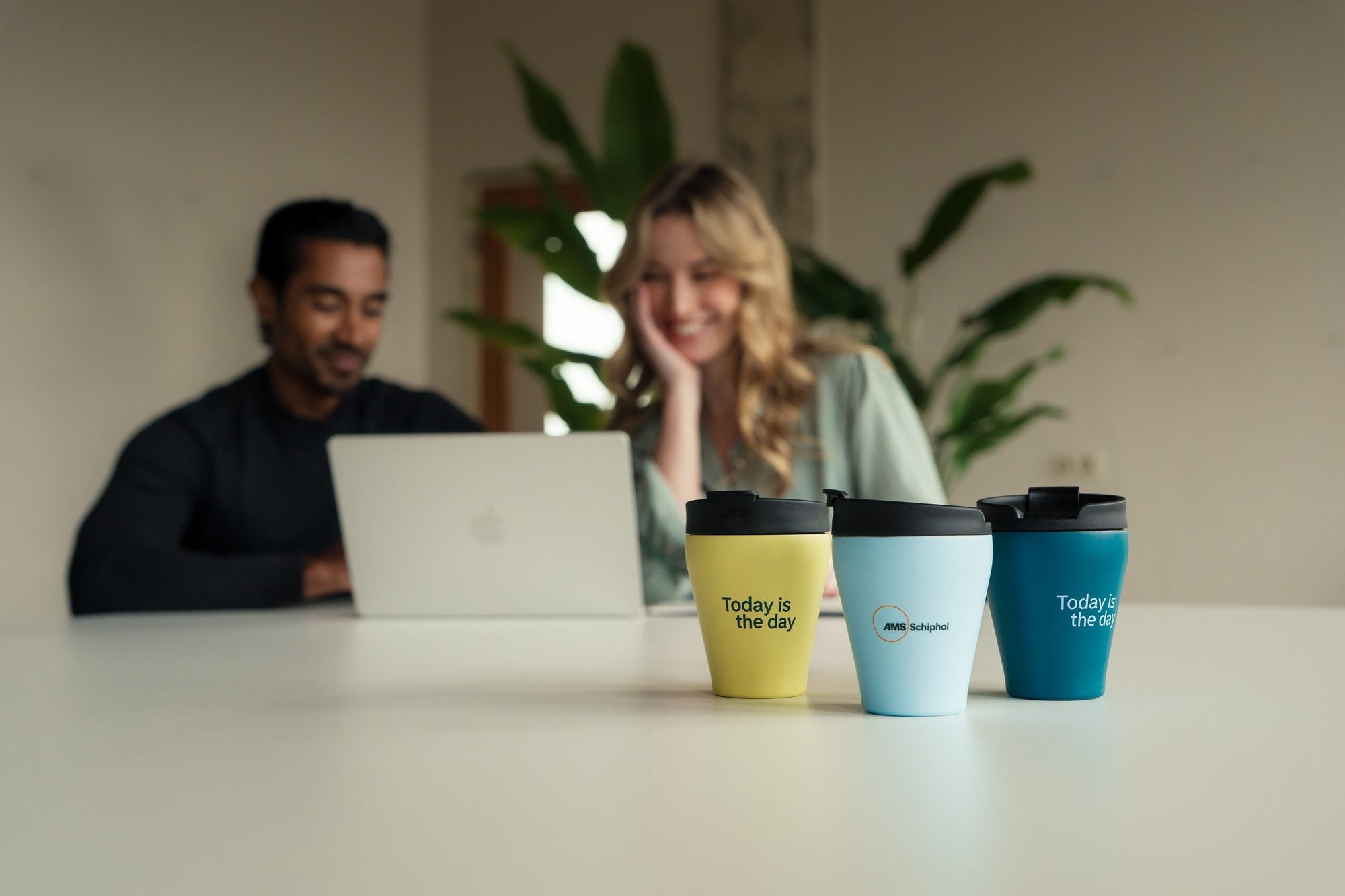 Koffiebekers op kantoor: Verminder afval én versterk cultuur